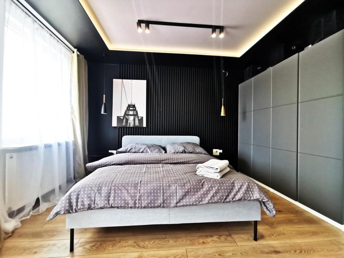 Gliniana Apartment ~ Self Check-In 24H ~ Lift Wroclaw Exterior photo